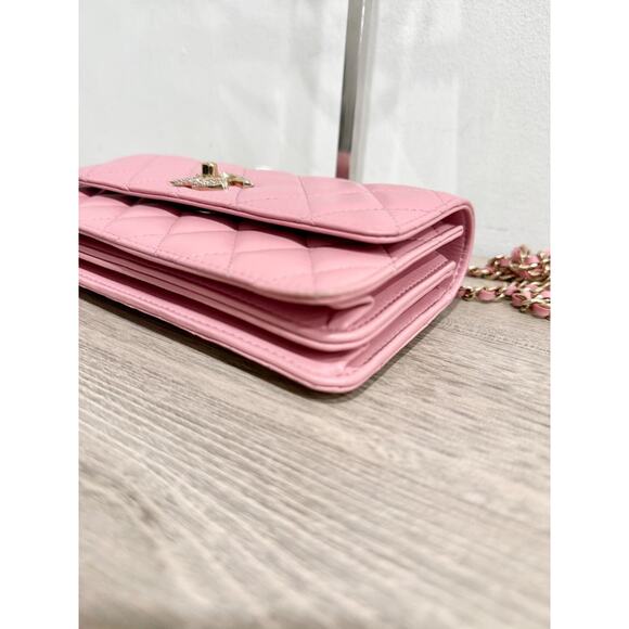 Chanel Quilted Leather Crystal Embellished Clutch Handbag with Chain Strap Pink - Picture 12 of 13